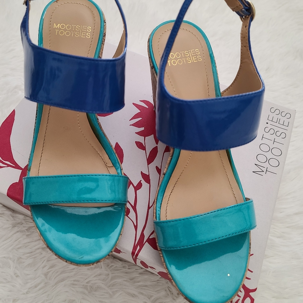 Mootsie Tootsies Wedge Sandal